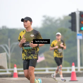 Runner Photo 6439181