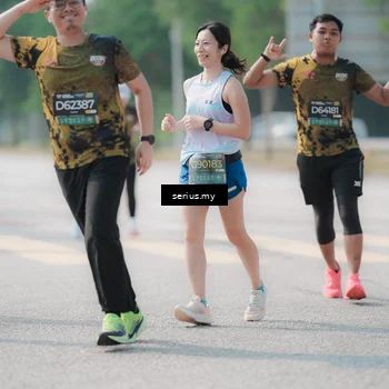 Runner Photo 6439195
