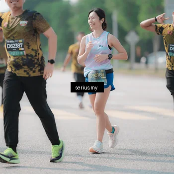 Runner Photo 6439211