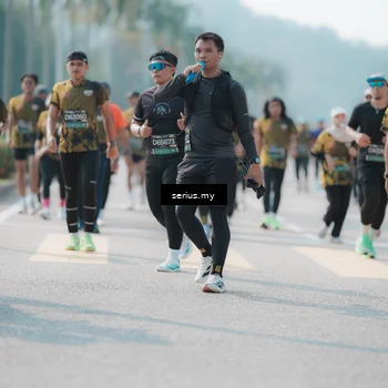 Runner Photo 6439235