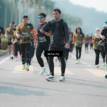 Runner Photo 6439240