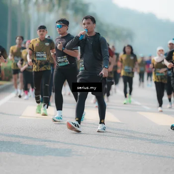 Runner Photo 6439241