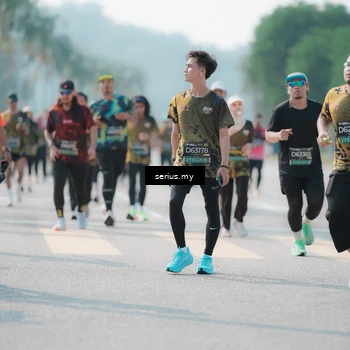 Runner Photo 6439243