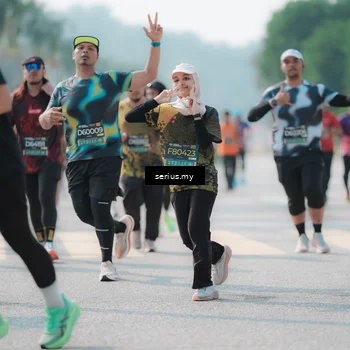 Runner Photo 6439265