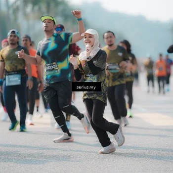 Runner Photo 6439280