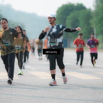 Runner Photo 6439285