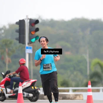 Runner Photo 6439336