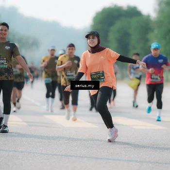 Runner Photo 6439350