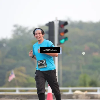 Runner Photo 6439358
