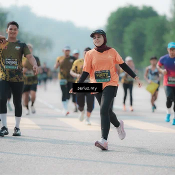 Runner Photo 6439360