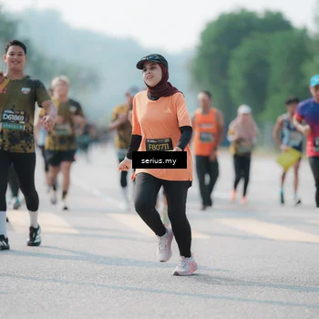 Runner Photo 6439368