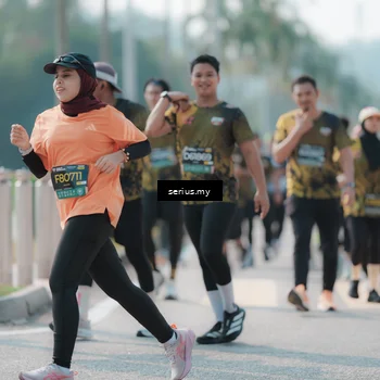 Runner Photo 6439389