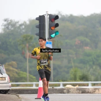 Runner Photo 6439390