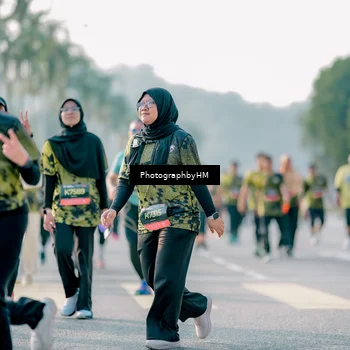 Runner Photo 6439397