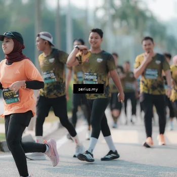 Runner Photo 6439399