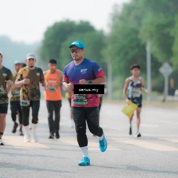 Runner Photo 6439407