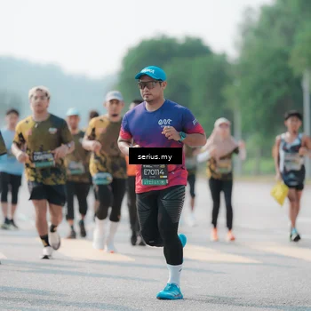 Runner Photo 6439411