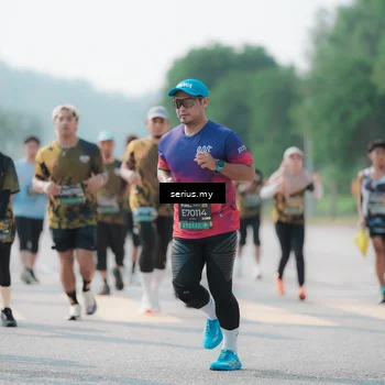 Runner Photo 6439413