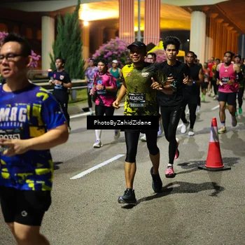 Runner Photo 6439415