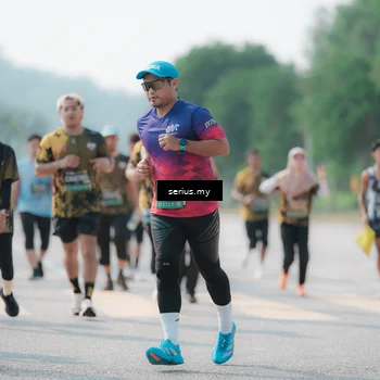 Runner Photo 6439422