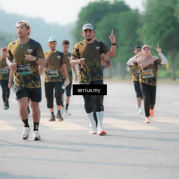 Runner Photo 6439442