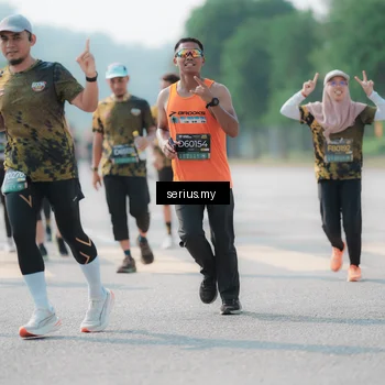 Runner Photo 6439451