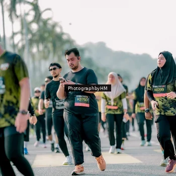Runner Photo 6439454