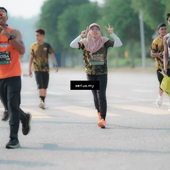 Runner Photo 6439464