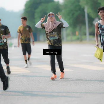 Runner Photo 6439470