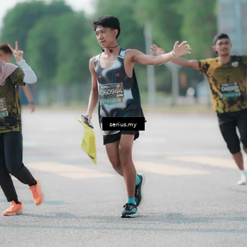 Runner Photo 6439480