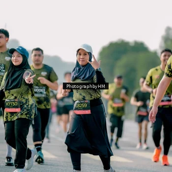 Runner Photo 6439498