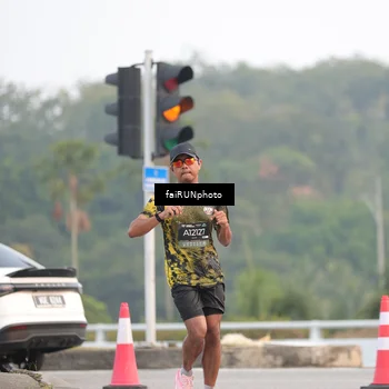 Runner Photo 6439501