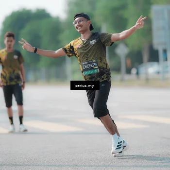 Runner Photo 6439510