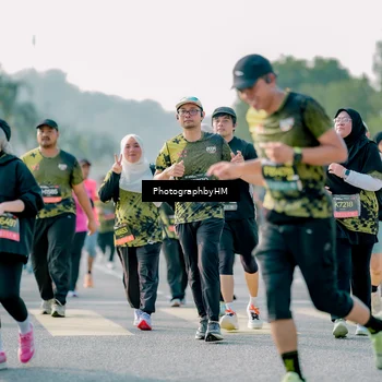 Runner Photo 6439539
