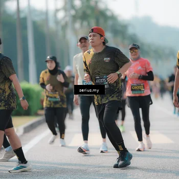 Runner Photo 6439544
