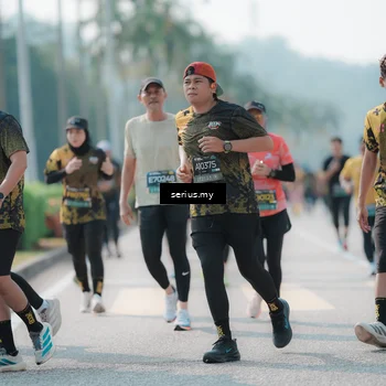 Runner Photo 6439548