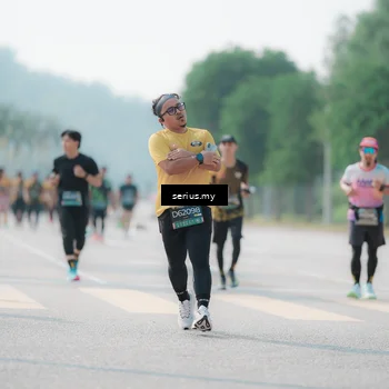 Runner Photo 6439559