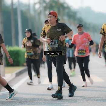 Runner Photo 6439566