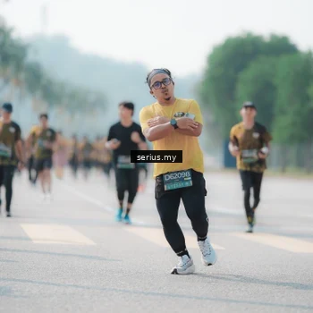 Runner Photo 6439567