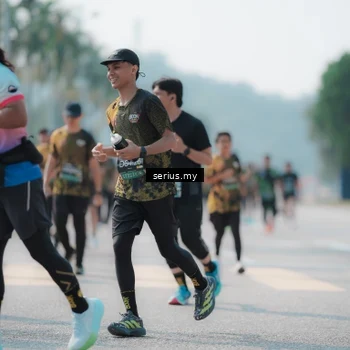 Runner Photo 6439585