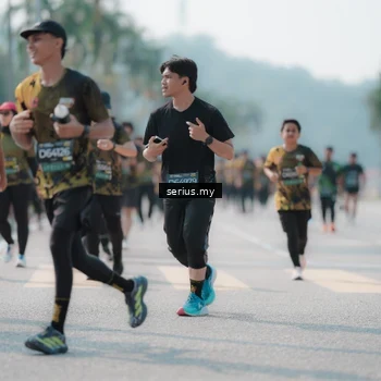 Runner Photo 6439586