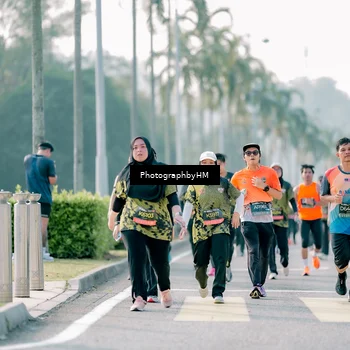 Runner Photo 6439593