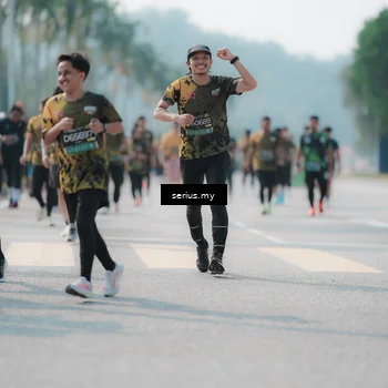 Runner Photo 6439617