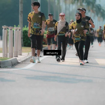 Runner Photo 6439667