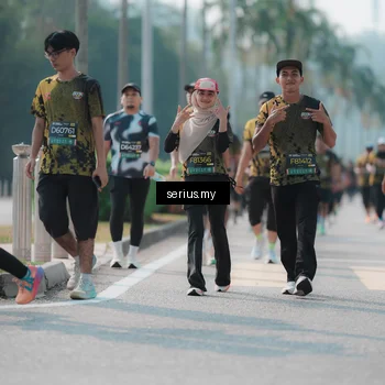 Runner Photo 6439684