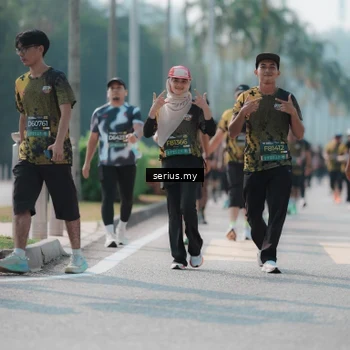 Runner Photo 6439695