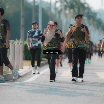 Runner Photo 6439697
