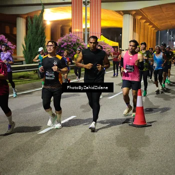 Runner Photo 6439704
