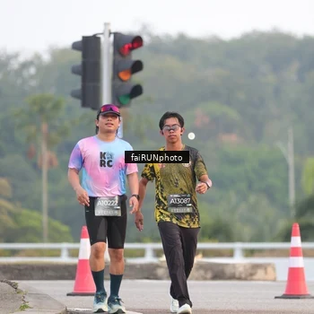 Runner Photo 6439706