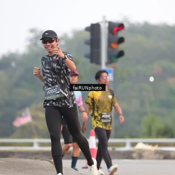 Runner Photo 6439710